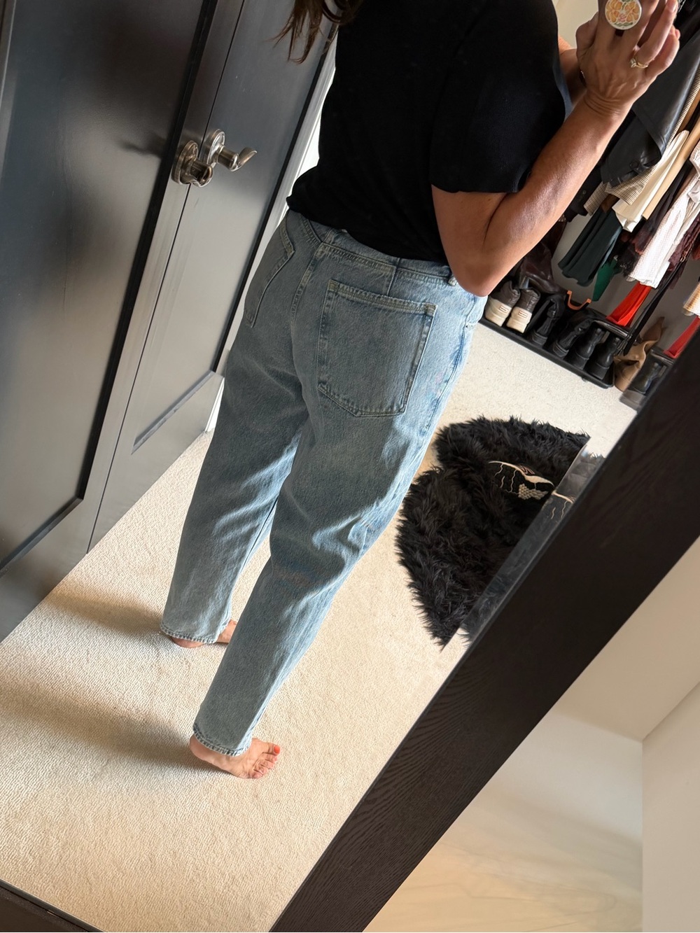 Good American Light Blue Boyfriend Jeans